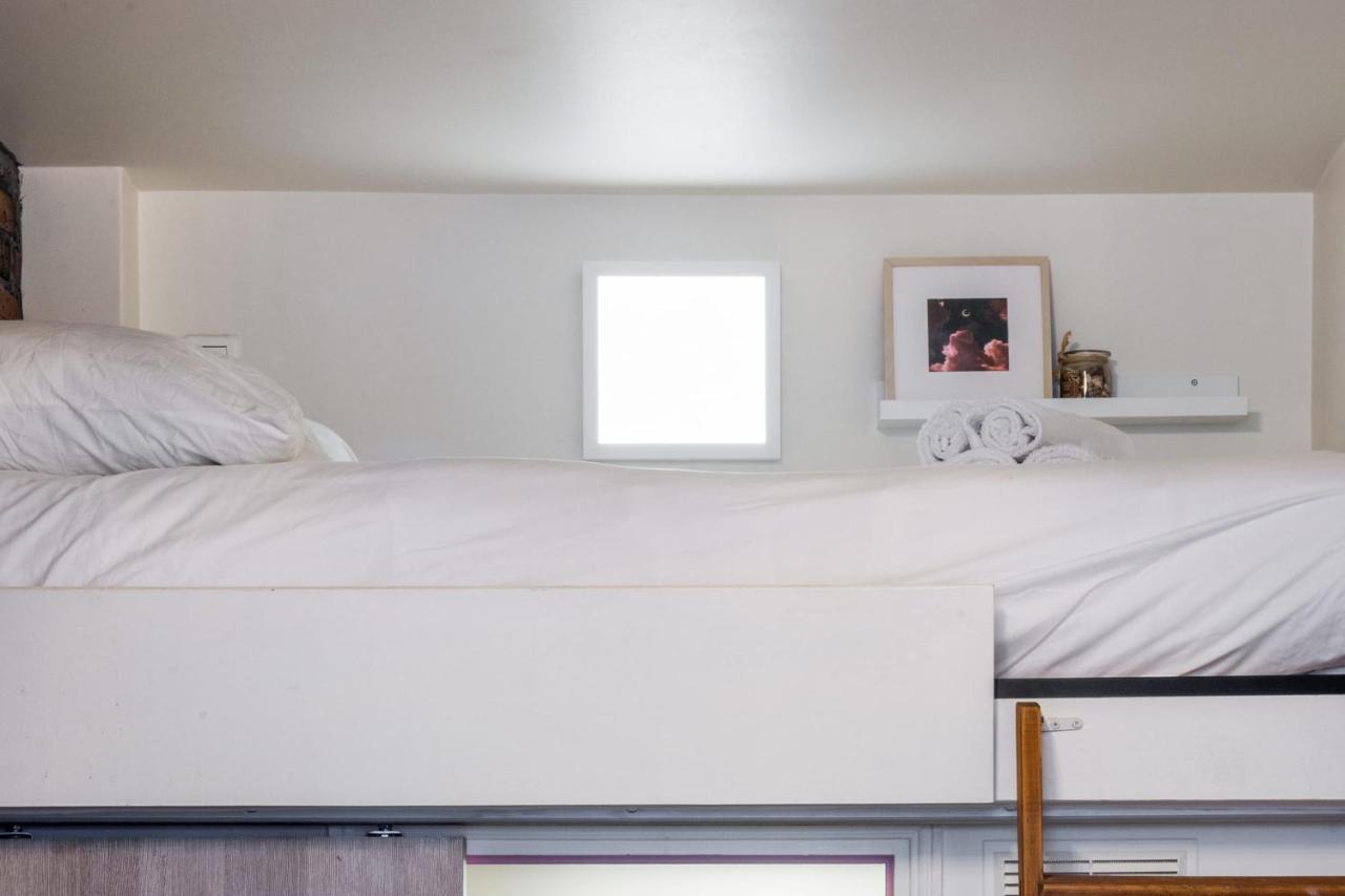 Apartamento Charming Industrial-Style Studio Just Nearby Montmartre In Paris - Welkeys Exterior foto